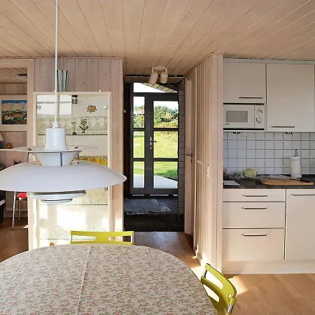 8 Person In Løkken